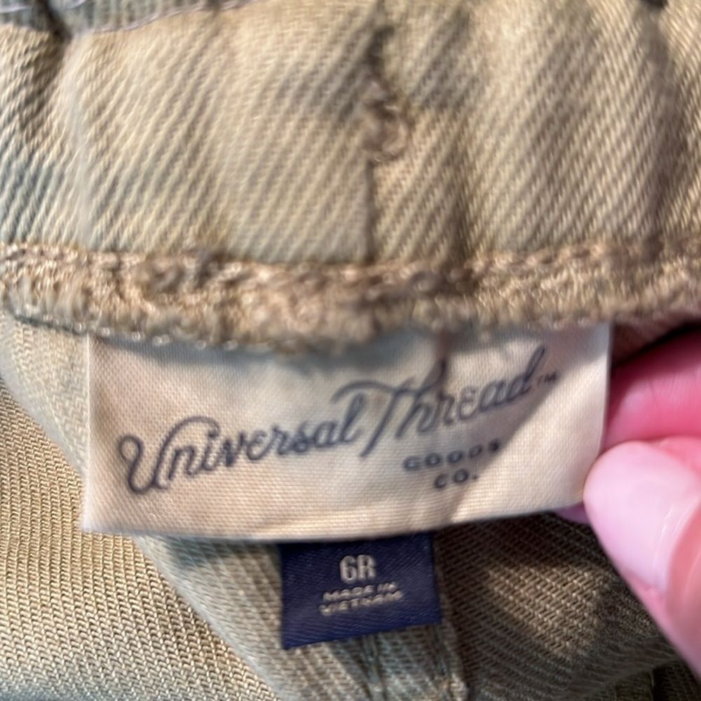 Universal Thread Wide Leg Chinos Relaxed Fit 6 Regular but long - Picture 8 of 9